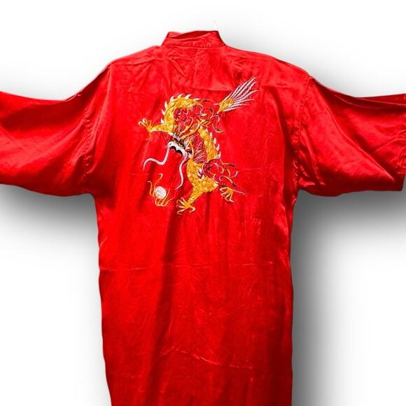 Vintage Red Satin Dragon Robe Short Kimono Aloha Hawaii Embroidered Rayon S - Picture 1 of 13